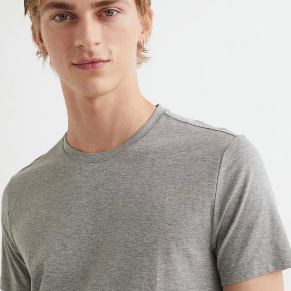 H&M heathered grey mens crewneck t-shirt size small